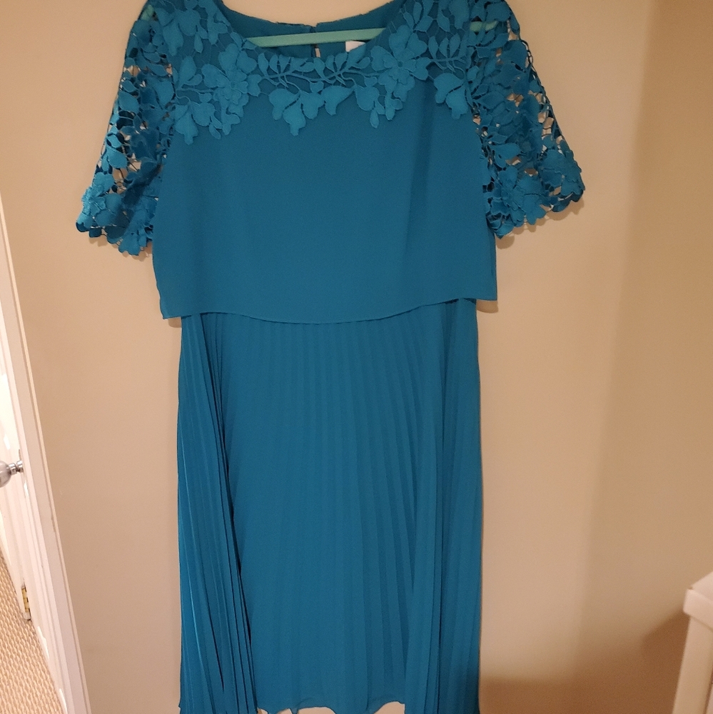 Beautiful turquoise dress